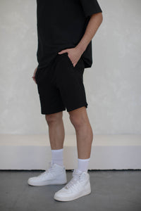BLACK BOXY SHORT
