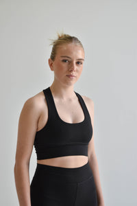 Elevate Crop | Black