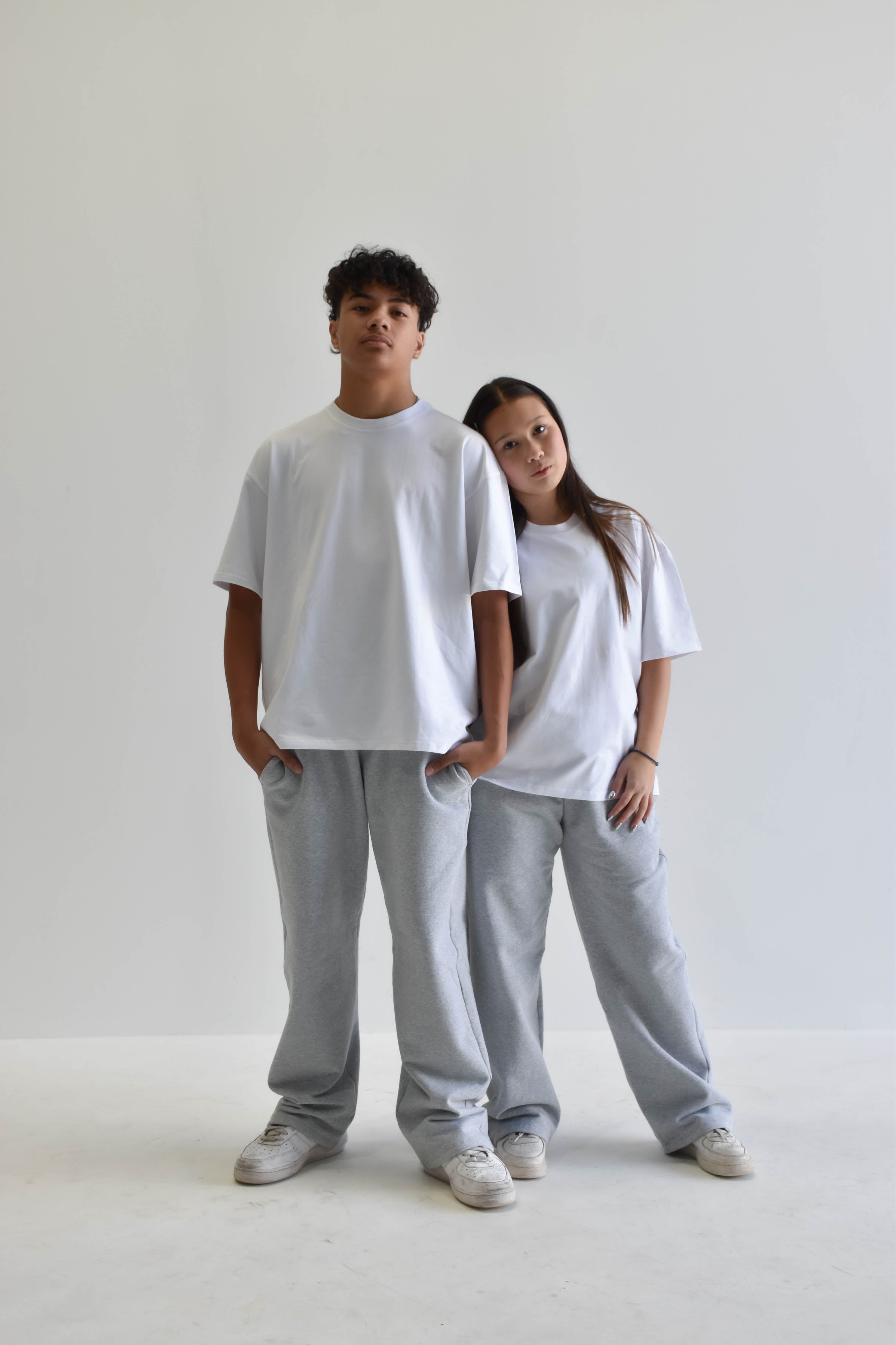 Oversized Tee | White – A JAE COLLECTION